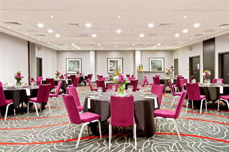 هتل Park Inn By Radisson Manchester City Centre