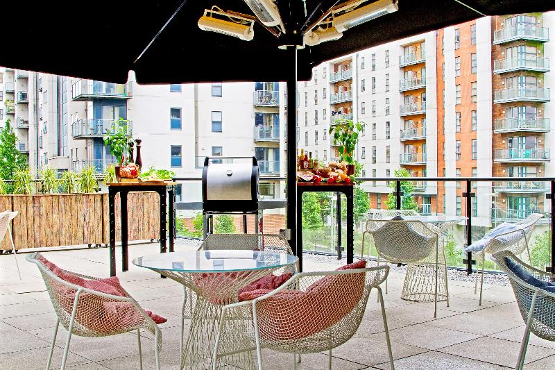 هتل Park Inn By Radisson Manchester City Centre