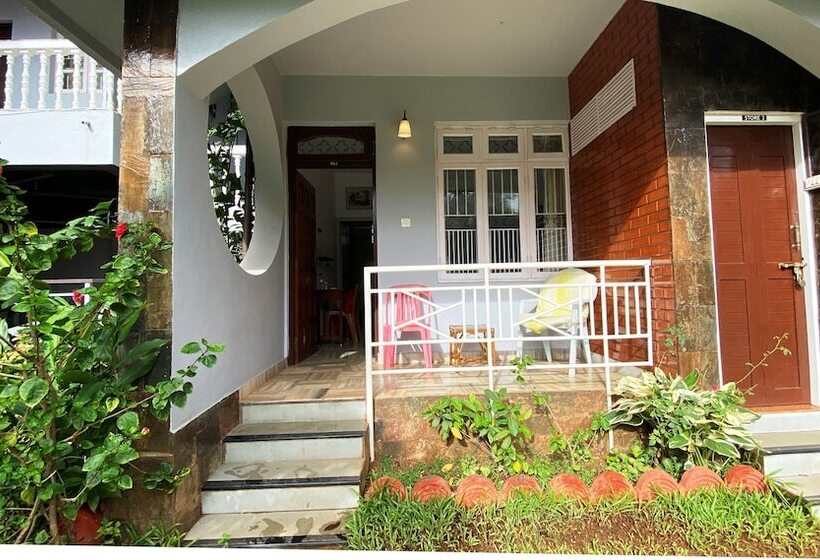 هتل Per Avel Beach Holiday Home