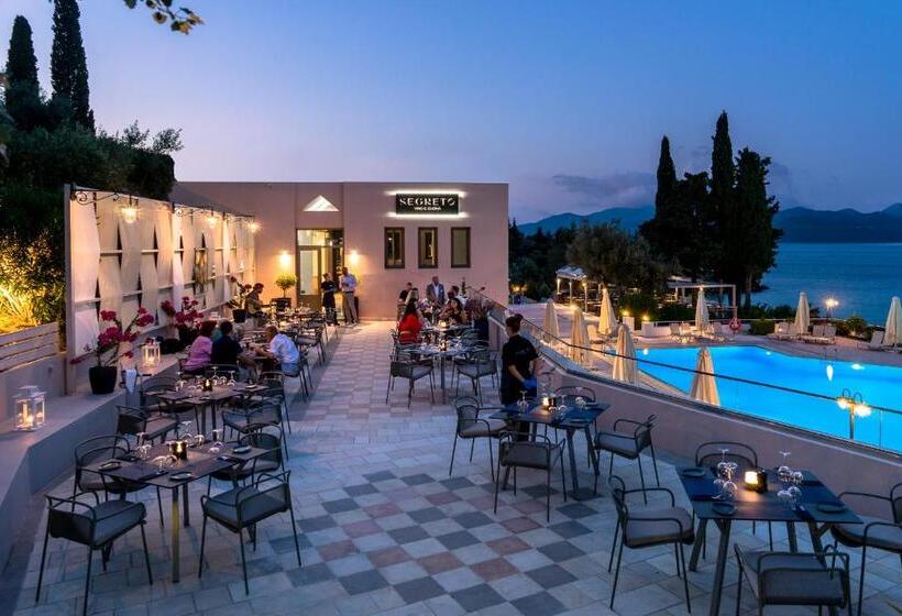 هتل Porto Galini Seaside Resort & Spa