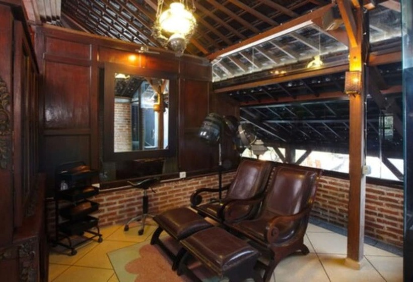 هتل Putu Bali Villa And Spa