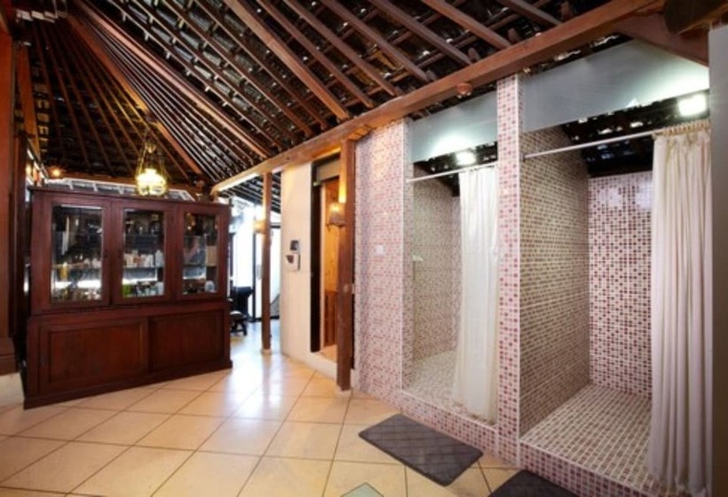 هتل Putu Bali Villa And Spa