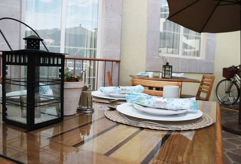 هتل Suites Corazón Mexicano