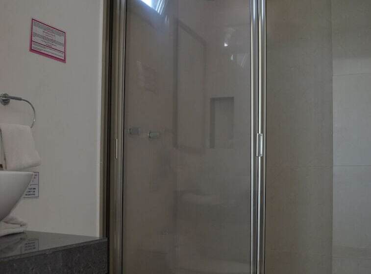 Fotos del hotel Suites Gaby:  16