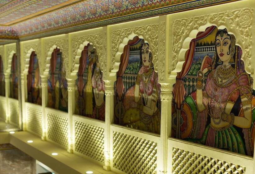 Fotos del hotel Vesta Maurya Palace:  3