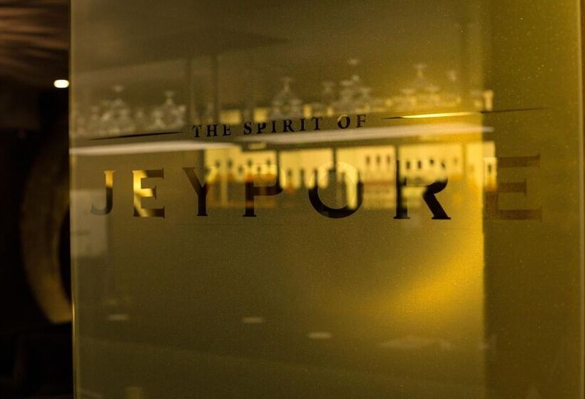 Fotos del hotel Vesta Maurya Palace:  26