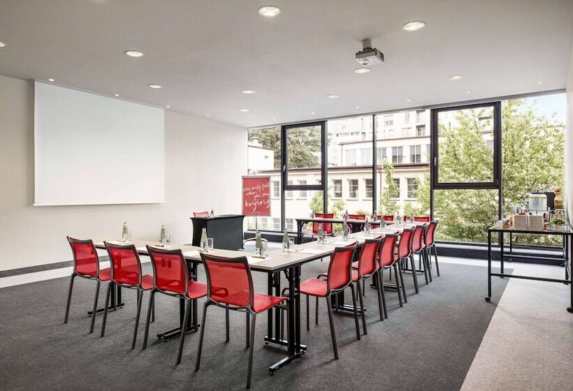 ホテル Vienna House Easy By Wyndham Katowice