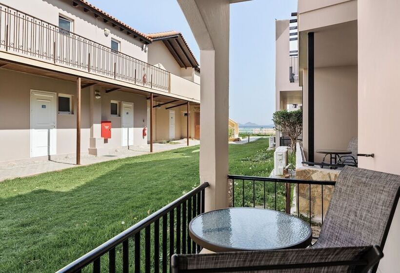 هتل White Olive Marine Aquapark   All Inclusive