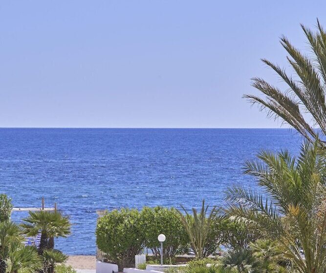 Sandy Beach Resort