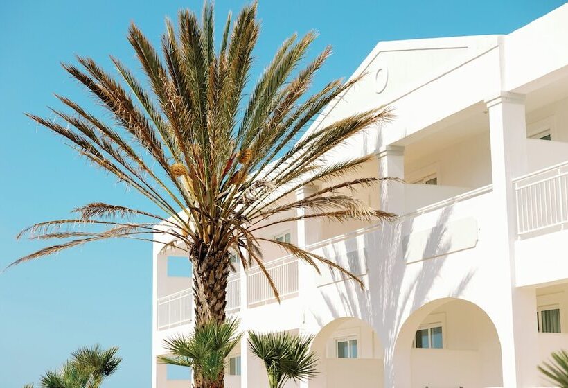 Sandy Beach Resort