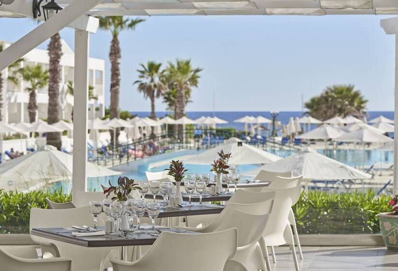 Sandy Beach Resort
