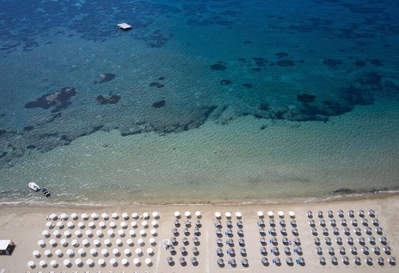 Sandy Beach Resort