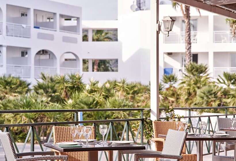 Sandy Beach Resort