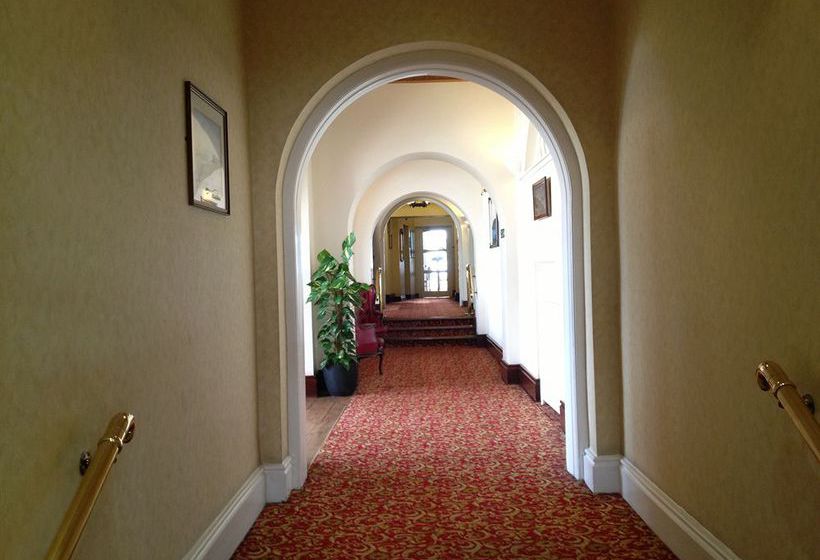 בית מלון כפרי Fort D Auvergne