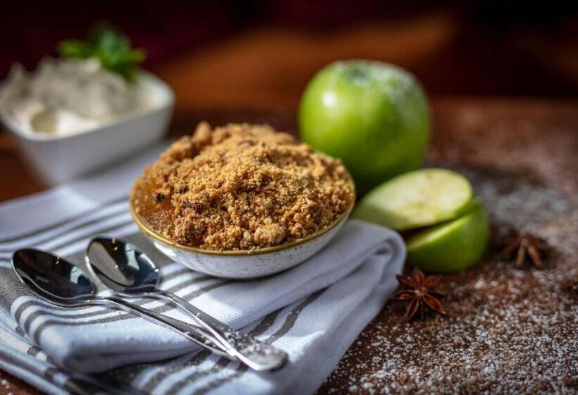 مبيت وإفطار The Leitrim Inn And Blueway Lodge