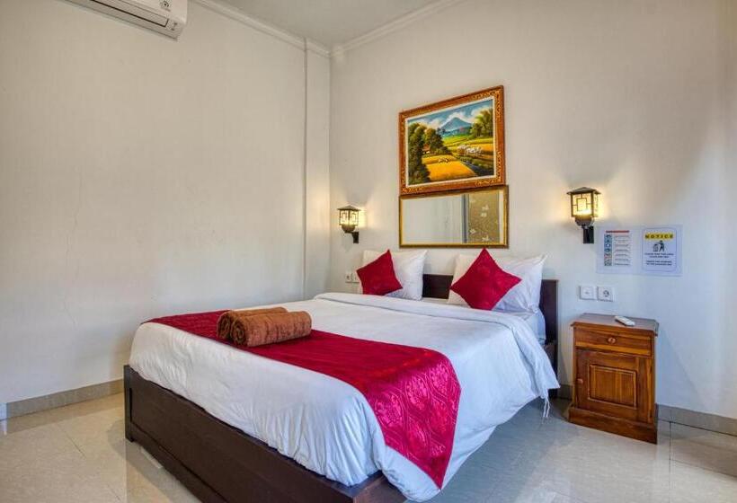 L Degus Hostel