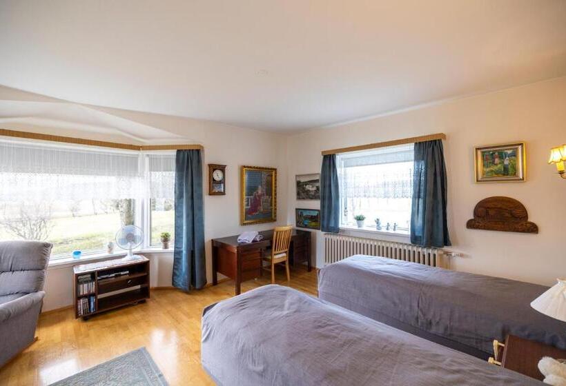 پانسیون Heidi Guesthouse