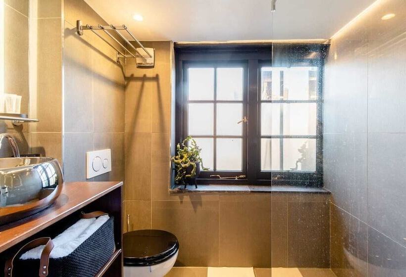 צימר The Enlightened House Luxury Suites
