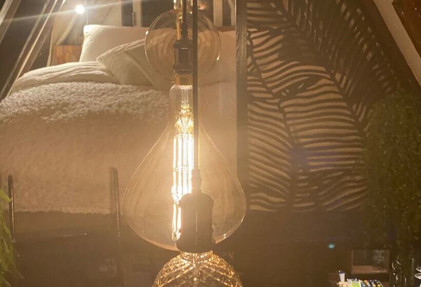 צימר The Enlightened House Luxury Suites