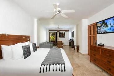 هتل Casa Del Jaguar Beach