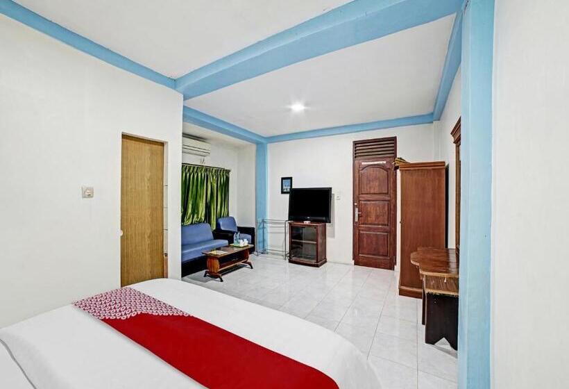 فندق Oyo 90487 Wisma Kuta Karang Baru