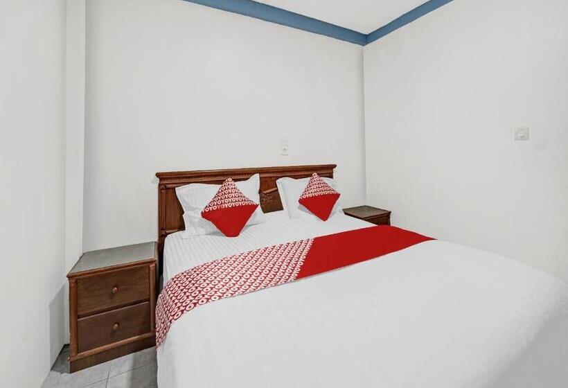 فندق Oyo 90487 Wisma Kuta Karang Baru