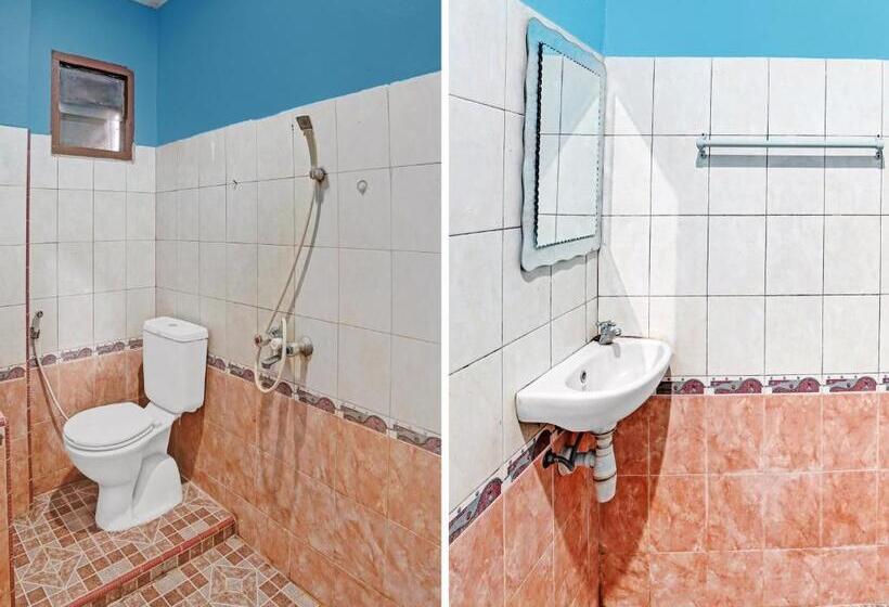 فندق Oyo 90487 Wisma Kuta Karang Baru