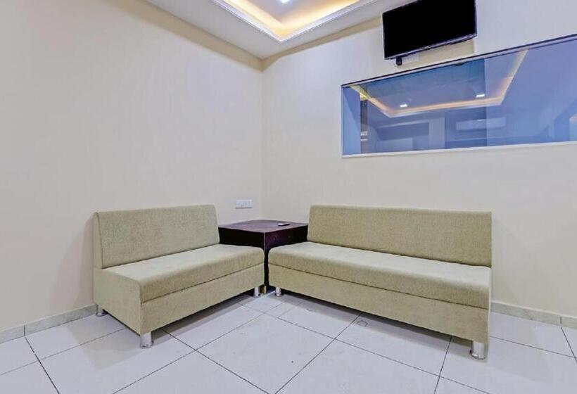 فندق Shiv Inn Vadodara