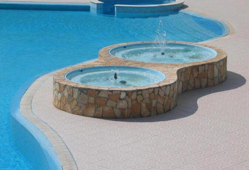 Отель Tenuta Don Monaco   Agriturismo
