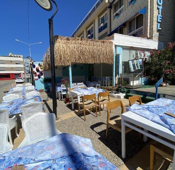 Larimar Hotel Cesme