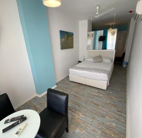 Larimar Hotel Cesme