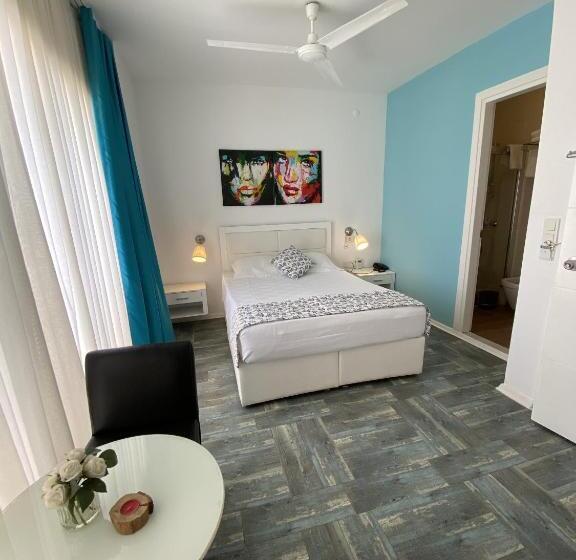 Larimar Hotel Cesme