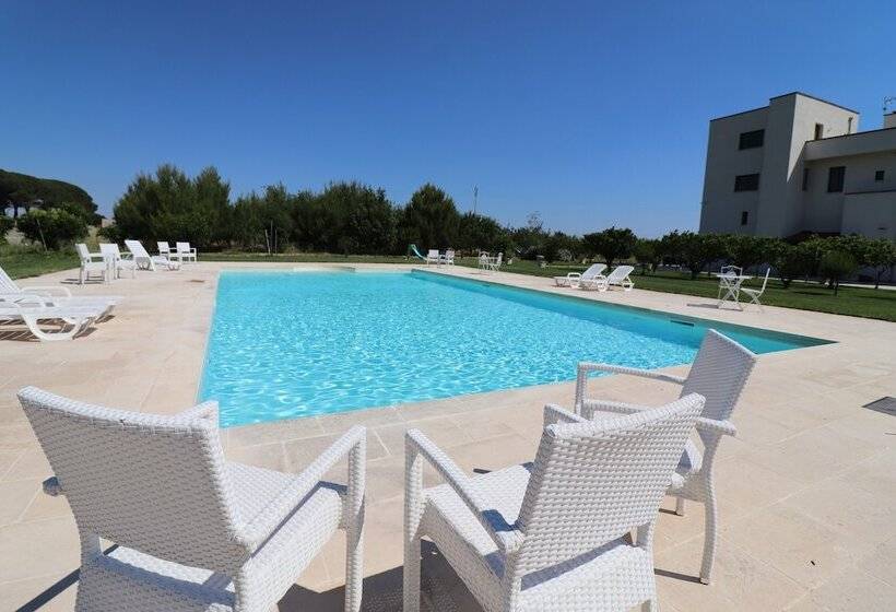 پانسیون B B With Swimming Pool Tenuta Agrumi Del Salento Triple Deluxe Citrus Attic