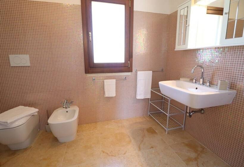 پانسیون B B With Swimming Pool Tenuta Agrumi Del Salento Triple Deluxe Citrus Attic