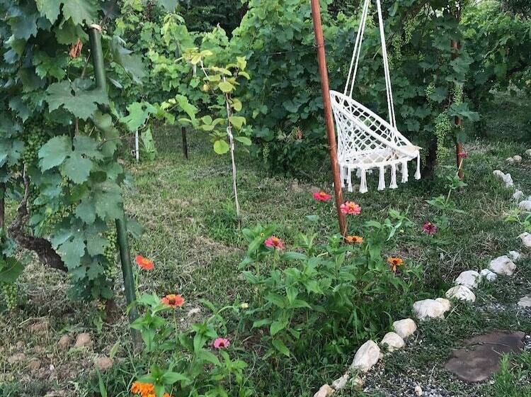 بنسيون Guesthouse Shtëpia Ime