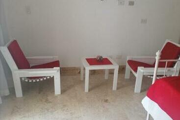 پانسیون Room In Guest Room Mono Local Apartment Type Private Garden Boca Chica Resort
