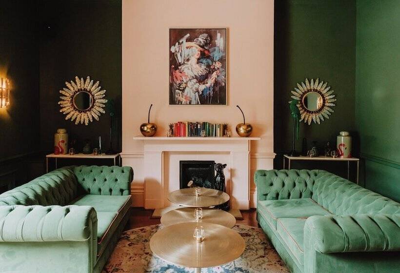 هتل Ingleside House