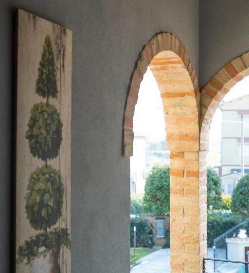 هتل La Locanda Dei Cavalieri Country House