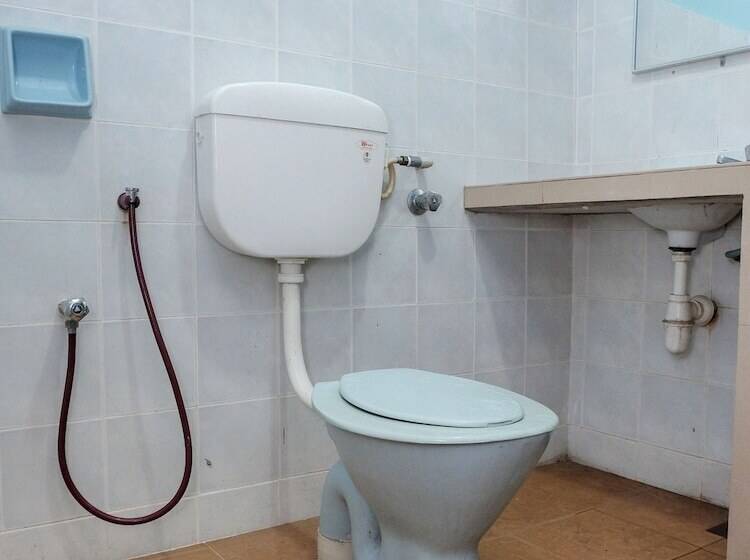 فندق Oyo 90167  Tiara