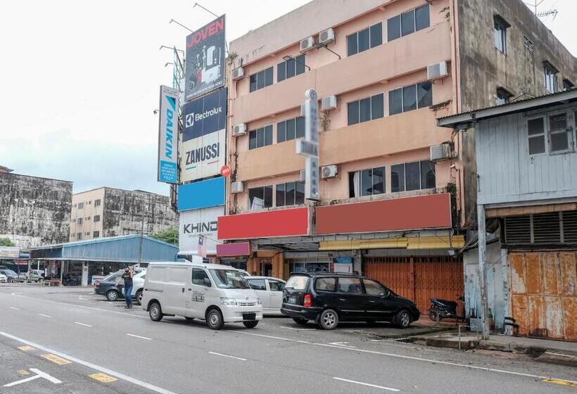 فندق Oyo 90167  Tiara