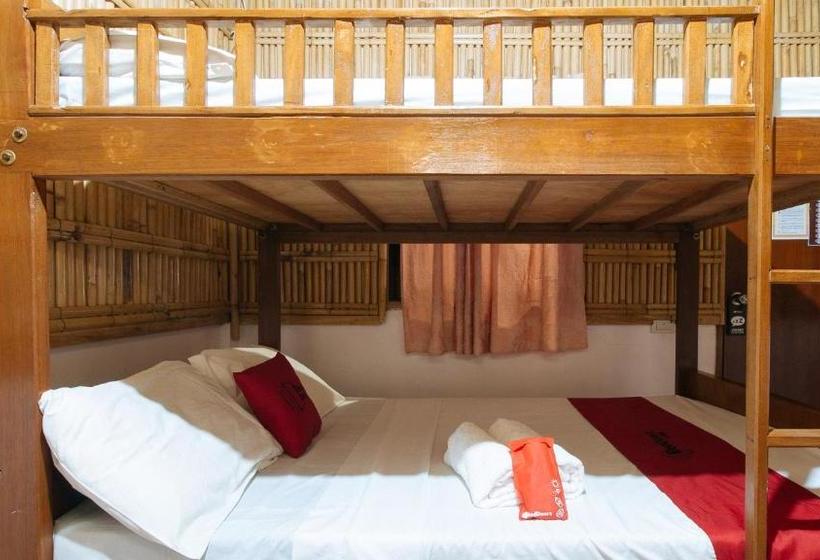 هتل Reddoorz Hostel At Megans Paradisio Beach Resort