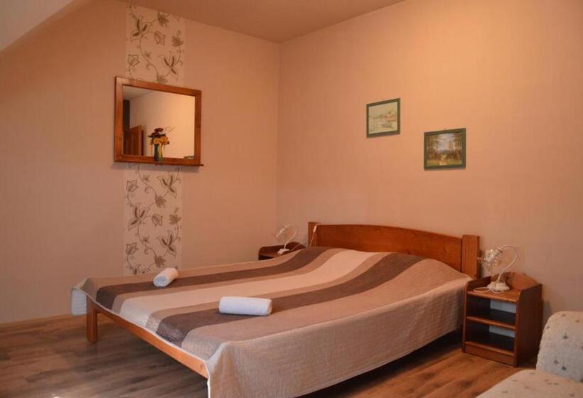 Bed and Breakfast Régi Csárda és Panzió