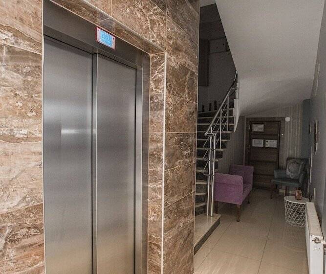 בית מלון כפרי Konuk