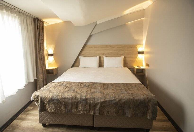 בית מלון כפרי Konuk