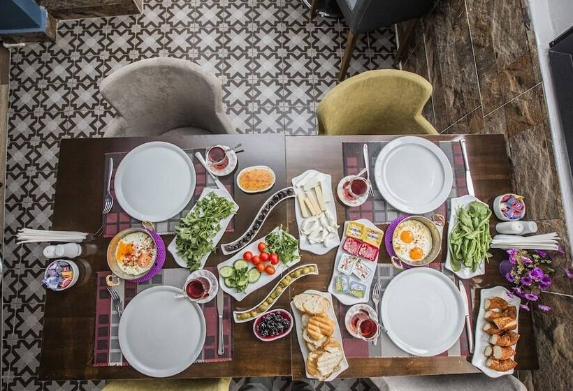 בית מלון כפרי Konuk