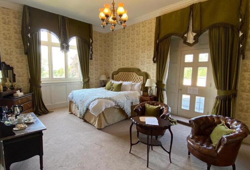 هتل Rossington Hall