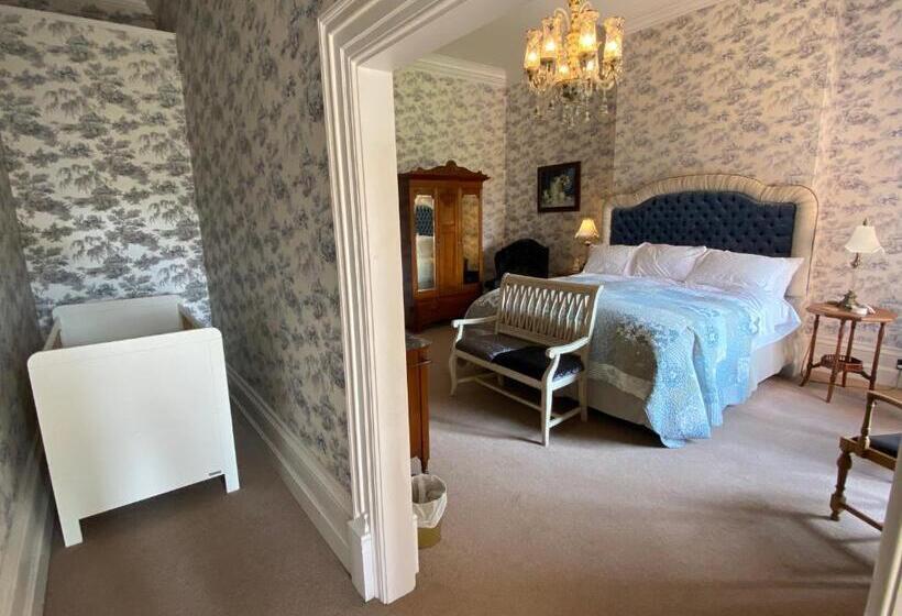 هتل Rossington Hall