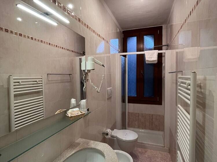 Fotos del hotel Castello:  16