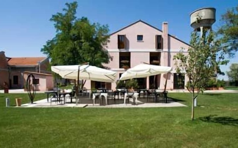 Fotos del hotel Certosa:  3