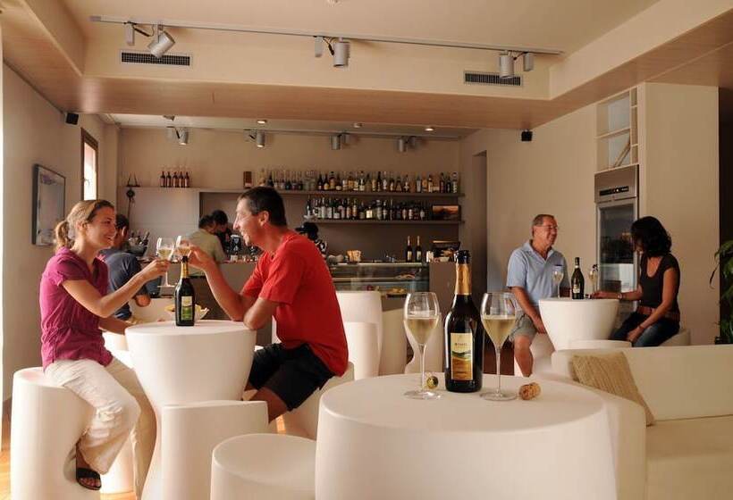 Fotos del hotel Certosa:  24